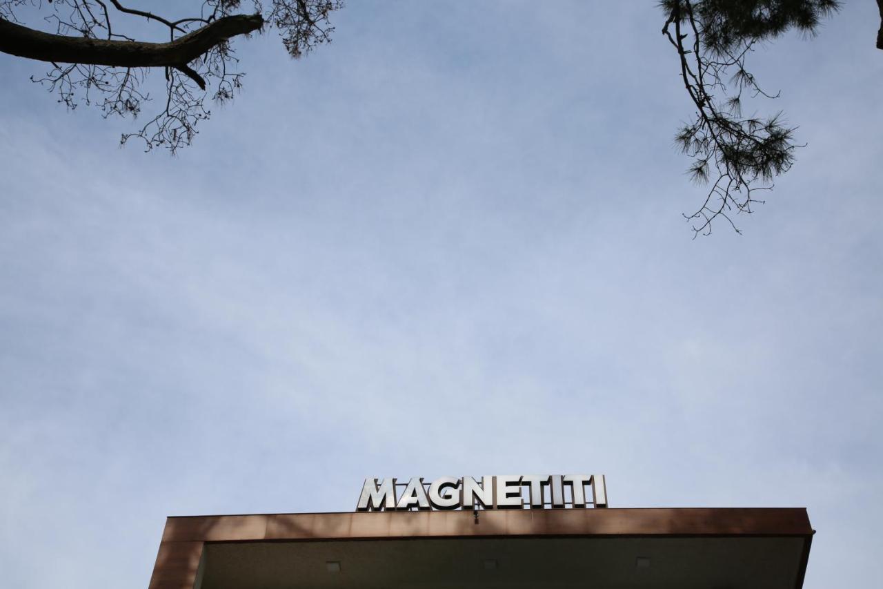 Magnetiti Hotel Ureki Eksteriør bilde